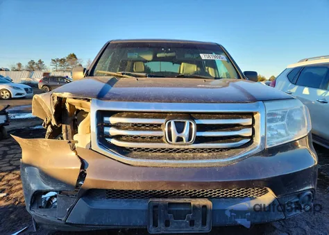 2014 Honda Pilot Lx z USA, uszkodzony, nr VIN 5FNYF4H26EB016551